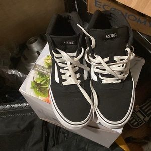 Vans high top black and white womens sz 9 old skool platform sneaker